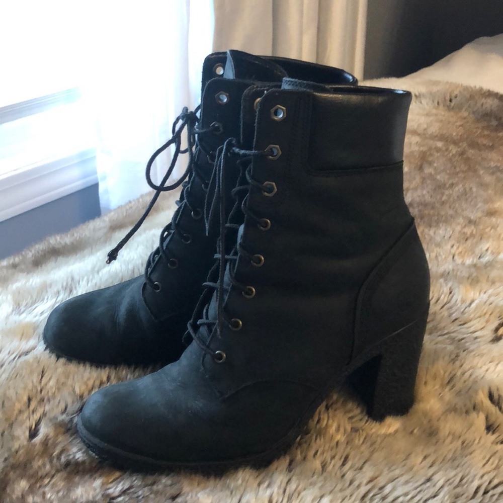 Timberland Women’s Camdale Chunky Heel Boots